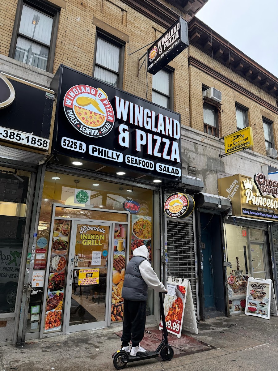 Wingland & Pizza (Halal)